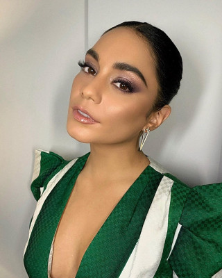 Vanessa Hudgens pic #1243185