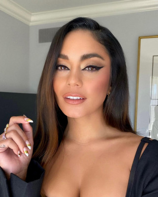 Vanessa Hudgens 