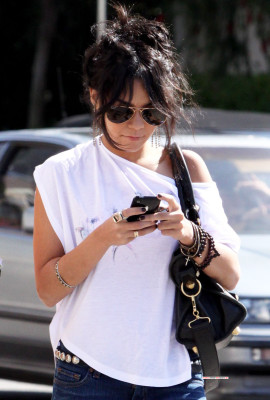 Vanessa Hudgens pic #151671
