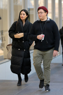 Vanessa Hudgens pic #1019648