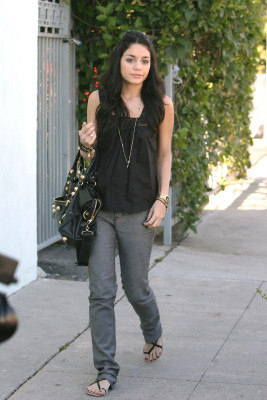 Vanessa Hudgens pic #148035