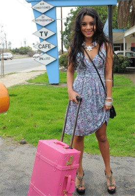 Vanessa Hudgens pic #349614