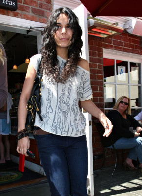 Vanessa Hudgens pic #166326