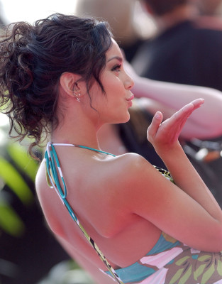 Vanessa Hudgens pic #137697
