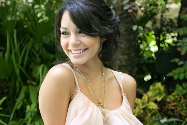Vanessa Hudgens pic #131118