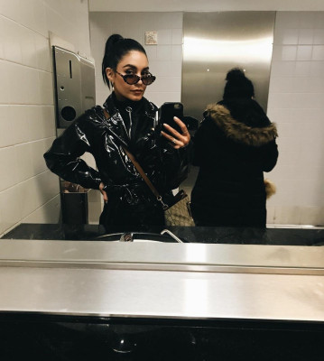 Vanessa Hudgens pic #1181103