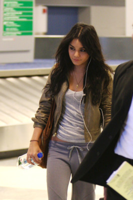 Vanessa Hudgens pic #149349