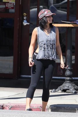 Vanessa Hudgens pic #561369
