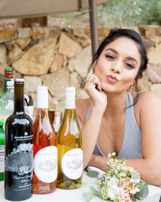 Vanessa Hudgens pic #1117693