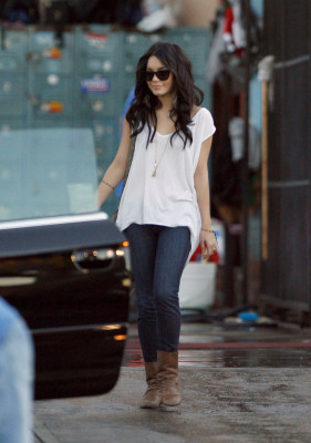 Vanessa Hudgens pic #152922