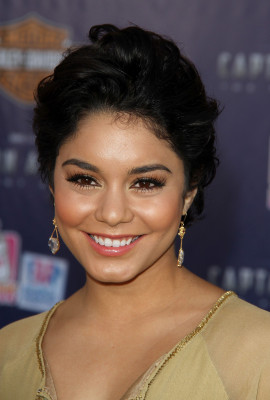 Vanessa Hudgens pic #410366