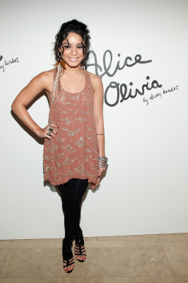 Vanessa Hudgens pic #360598
