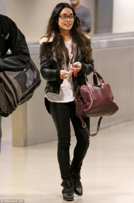 Vanessa Hudgens pic #680849