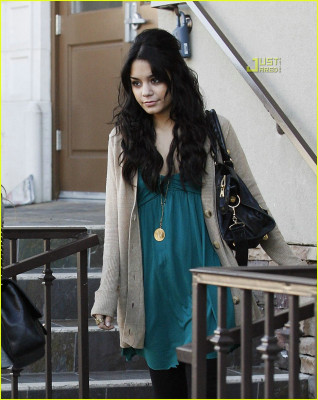 Vanessa Hudgens pic #151064