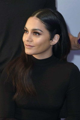 Vanessa Hudgens pic #1009908