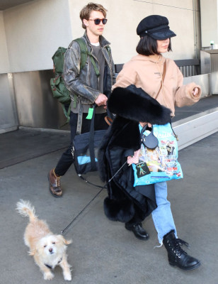 Vanessa Hudgens pic #1024912