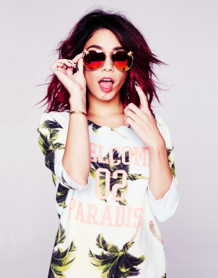 Vanessa Hudgens pic #802883