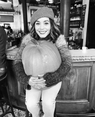 Vanessa Hudgens pic #1010281