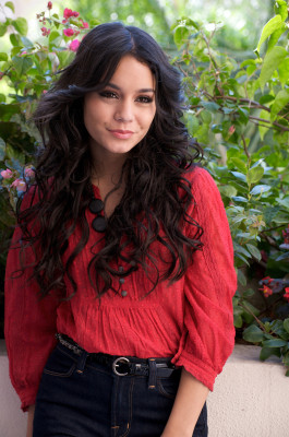 Vanessa Hudgens pic #285524
