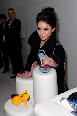Vanessa Hudgens pic #468409