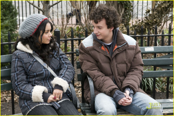 Vanessa Hudgens pic #172308