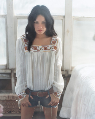 Vanessa Hudgens pic #181621