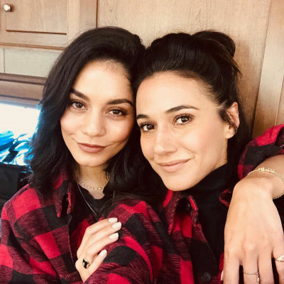 Vanessa Hudgens pic #1181113