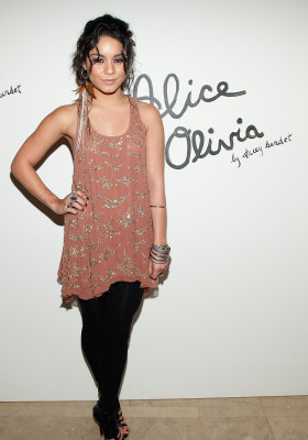 Vanessa Hudgens pic #367909