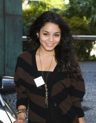 Vanessa Hudgens pic #221066