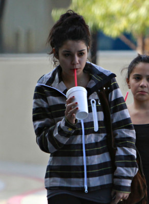 Vanessa Hudgens pic #709575