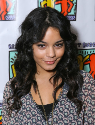 Vanessa Hudgens pic #146024