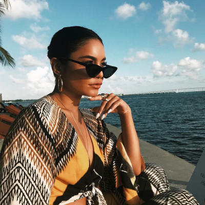 Vanessa Hudgens pic #1117327