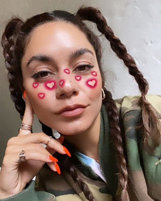 Vanessa Hudgens pic #1259517