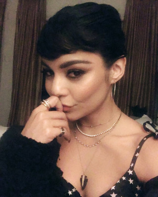 Vanessa Hudgens pic #1077897