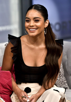 Vanessa Hudgens pic #1089960