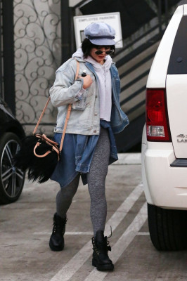 Vanessa Hudgens pic #1029842