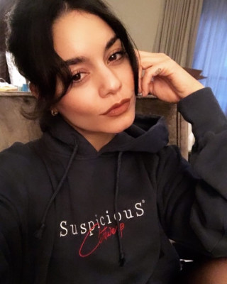 Vanessa Hudgens pic #1181097