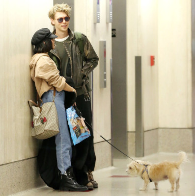 Vanessa Hudgens pic #1024913