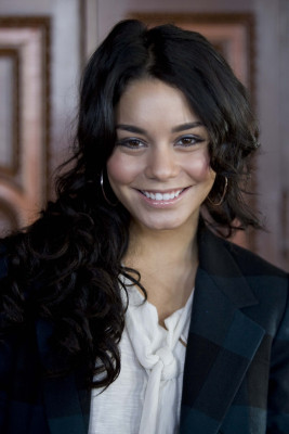 Vanessa Hudgens pic #143995