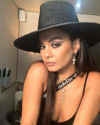 Vanessa Hudgens pic #1224337