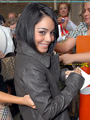 Vanessa Hudgens pic #148715