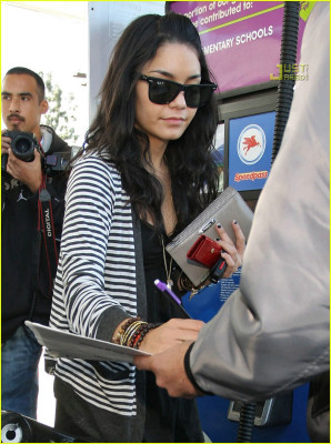 Vanessa Hudgens pic #169446