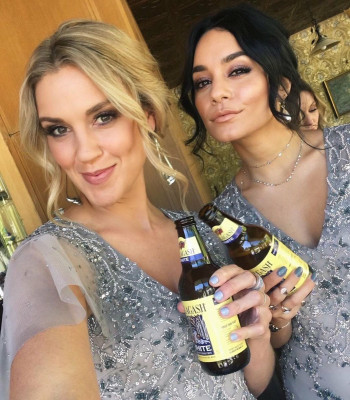 Vanessa Hudgens pic #1224329