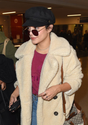 Vanessa Hudgens pic #1016062