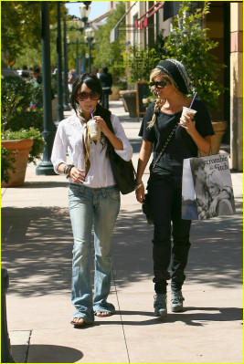 Vanessa Hudgens pic #291016
