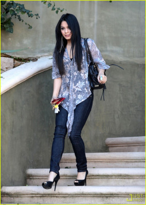 Vanessa Hudgens pic #292366