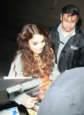 Vanessa Hudgens pic #618749