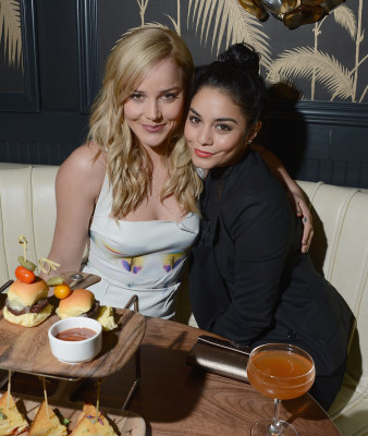 Vanessa Hudgens pic #571047