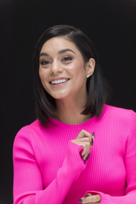  VANESSA HUDGENS at Second Act Press Conference in Beverly Hills 11/03/2018
