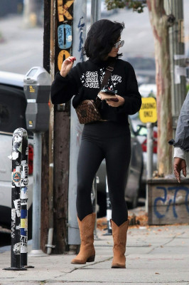 Vanessa Hudgens in Tights